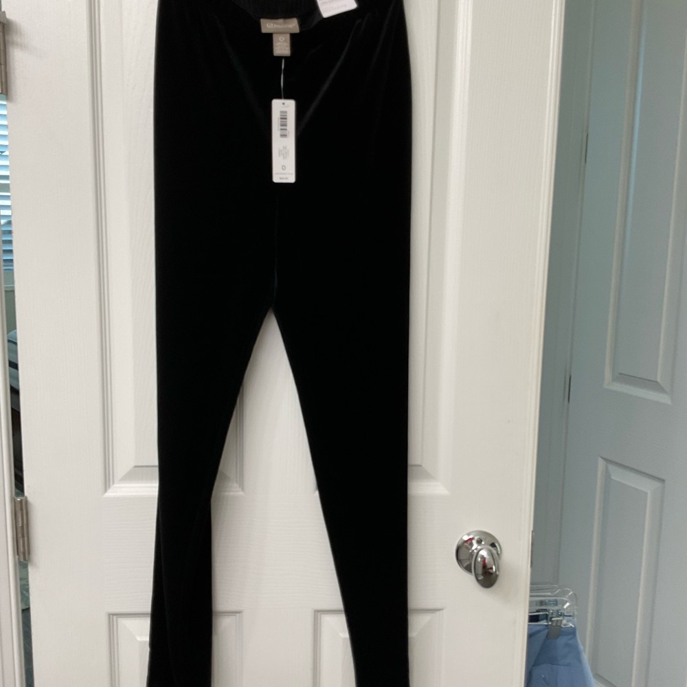 Chico's Josie Slim Ankle Black Velour Pants Size 0